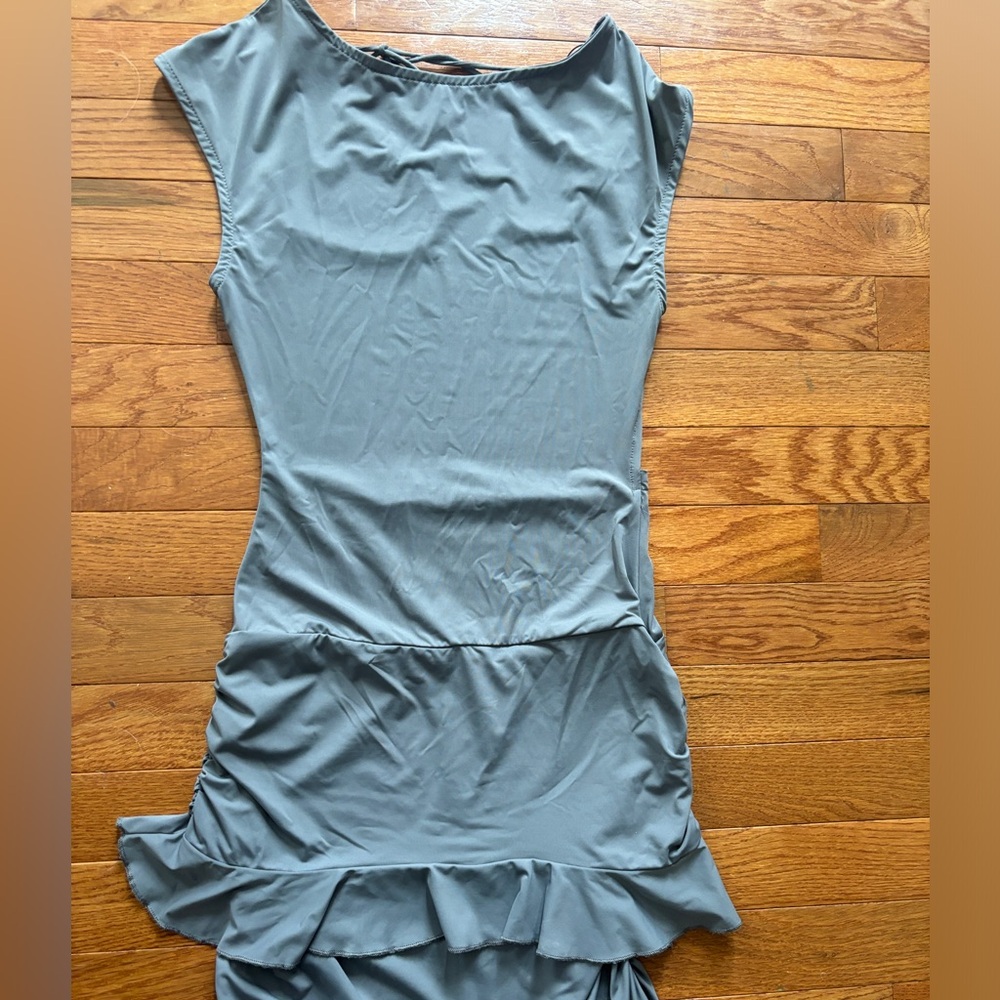 Lioness BISOUS RUFFLE DRESS in Slate - Picture 2 of 4